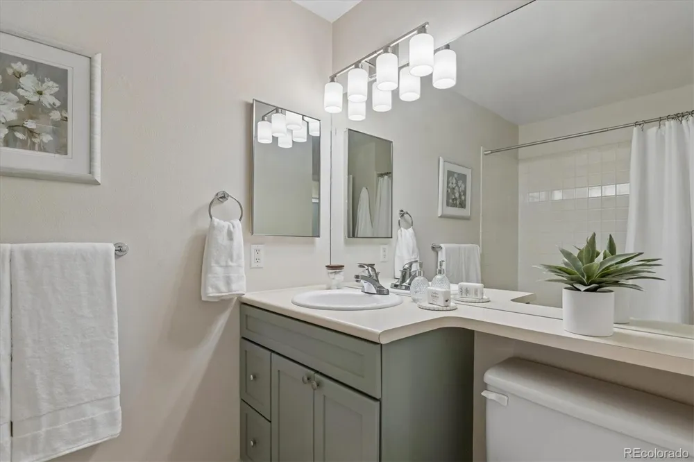 8425 Everett Way #C Arvada, CO 80005