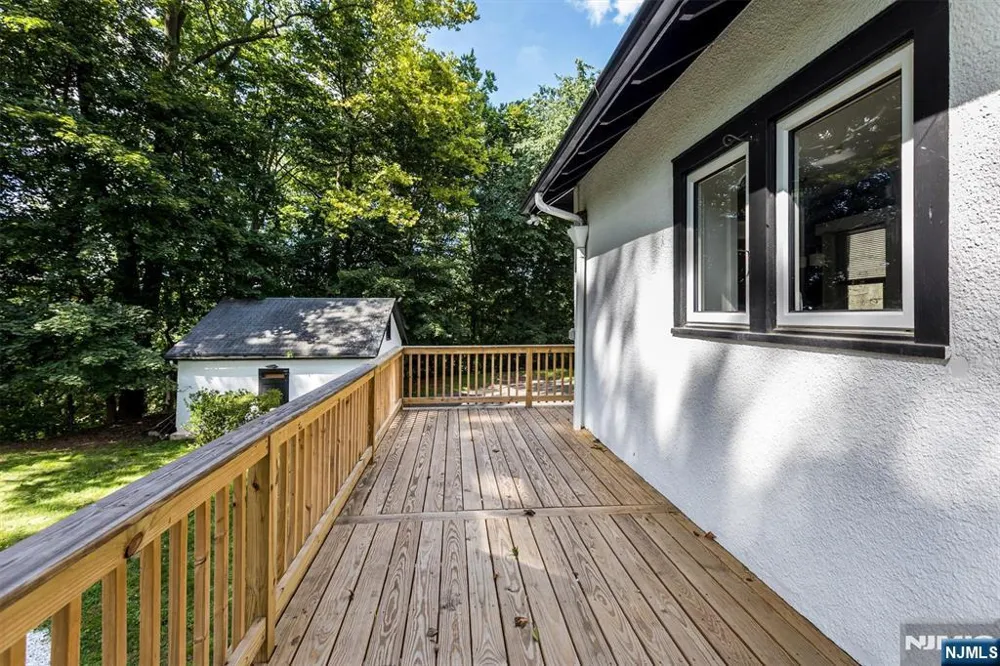 37 Forest Drive Bloomfield, NJ 07003