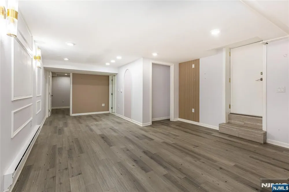 37 Forest Drive Bloomfield, NJ 07003