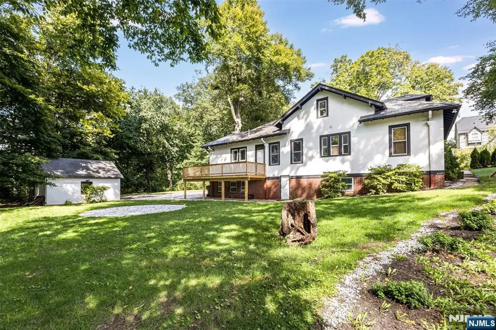 37 Forest Drive Bloomfield, NJ 07003