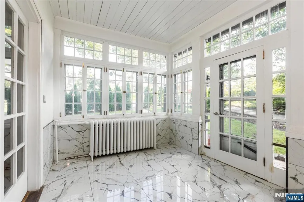 37 Forest Drive Bloomfield, NJ 07003
