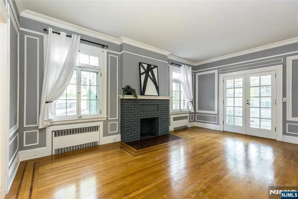 37 Forest Drive Bloomfield, NJ 07003