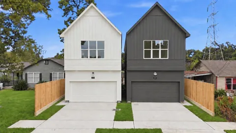 2309 Creston Drive