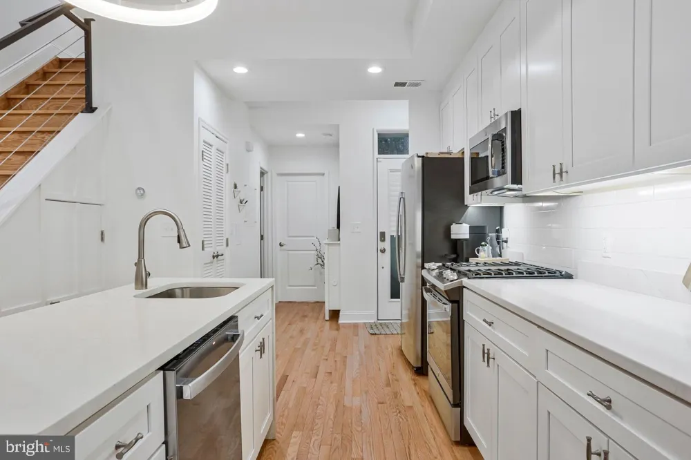 1345 V STREET NW Washington, DC 20009