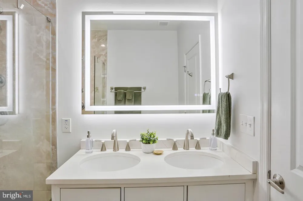1345 V STREET NW Washington, DC 20009