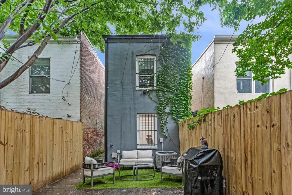 1345 V STREET NW Washington, DC 20009