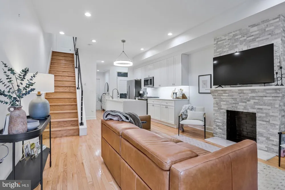 1345 V STREET NW Washington, DC 20009