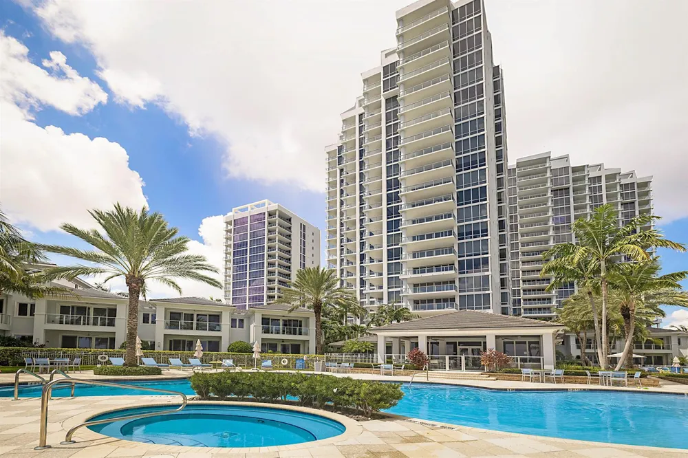 2 Water Club Way #1604 North Palm Beach, FL 33408