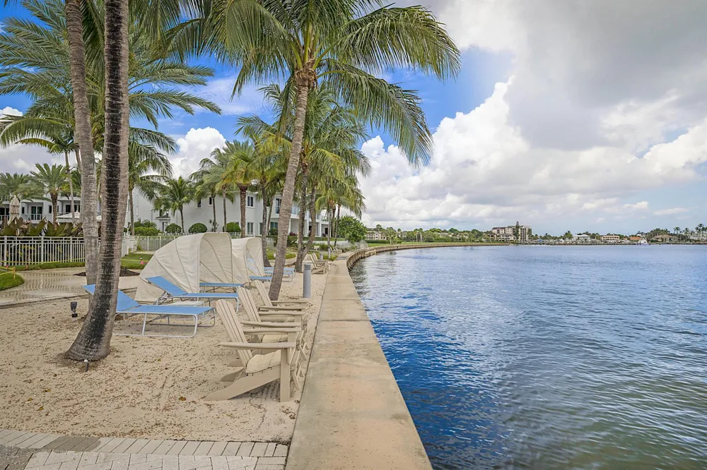 2 Water Club Way #1604 North Palm Beach, FL 33408