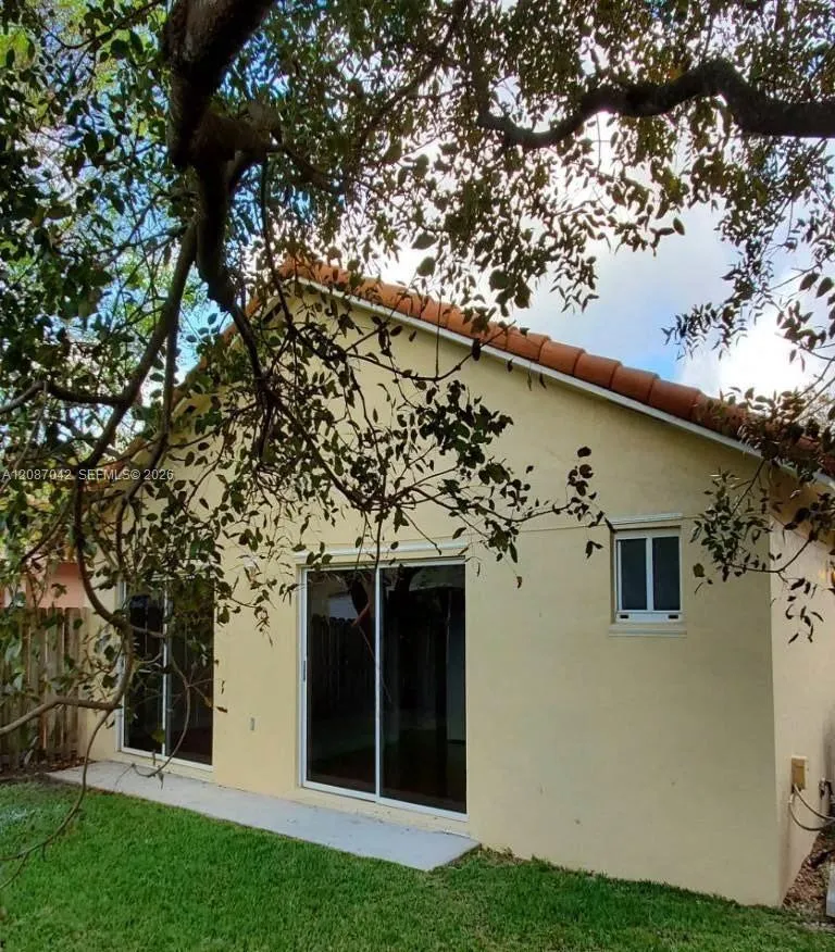 17655 SW 146th Ct Miami, FL 33177
