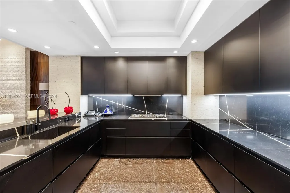 10295 Collins Ave #1704 Bal Harbour, FL 33154