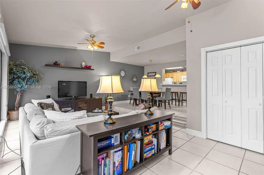 11226 SW 117th Ct Miami, FL 33186