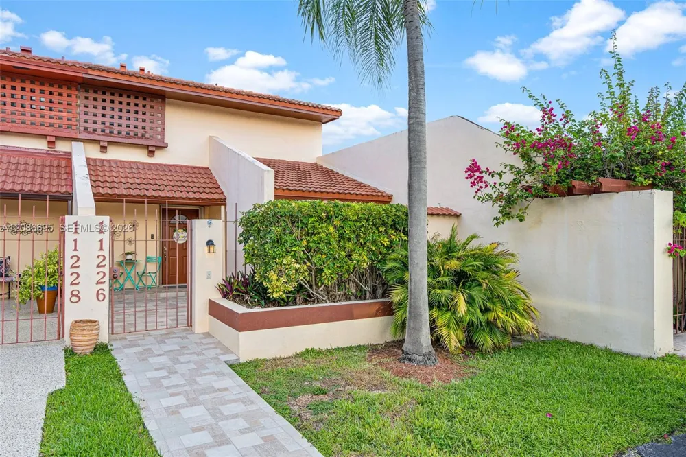11226 SW 117th Ct Miami, FL 33186