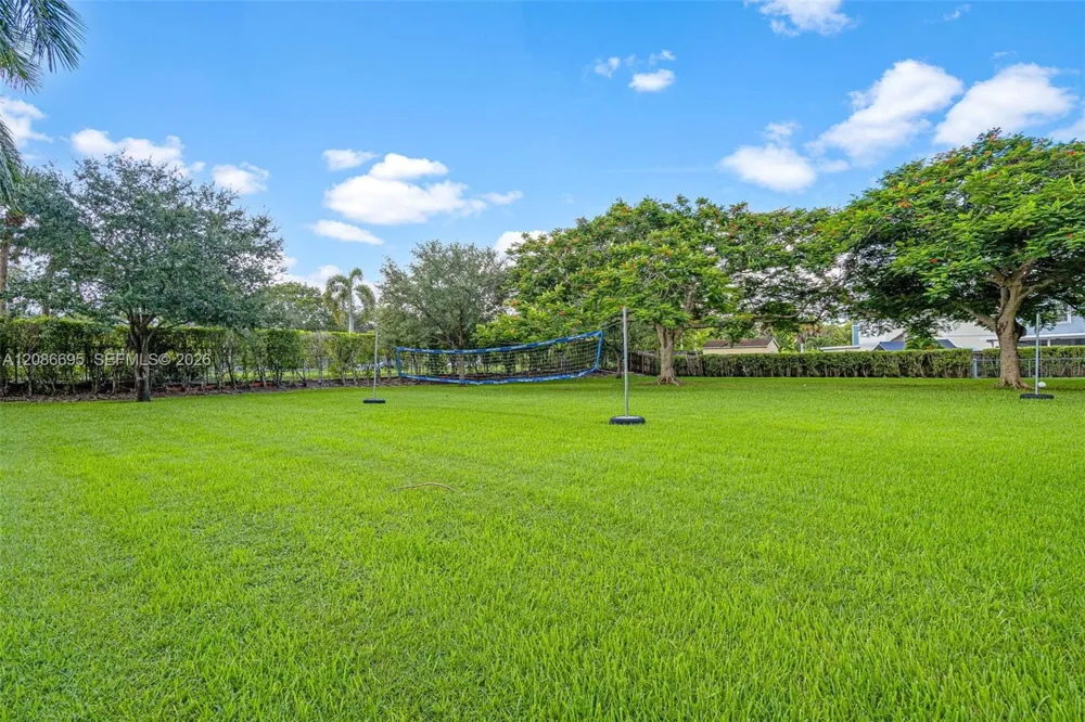 11226 SW 117th Ct Miami, FL 33186