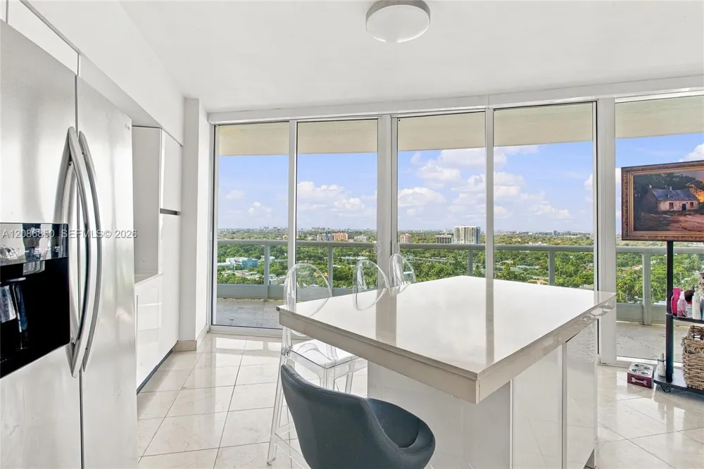 2127 Brickell Ave #2205 Miami, FL 33129
