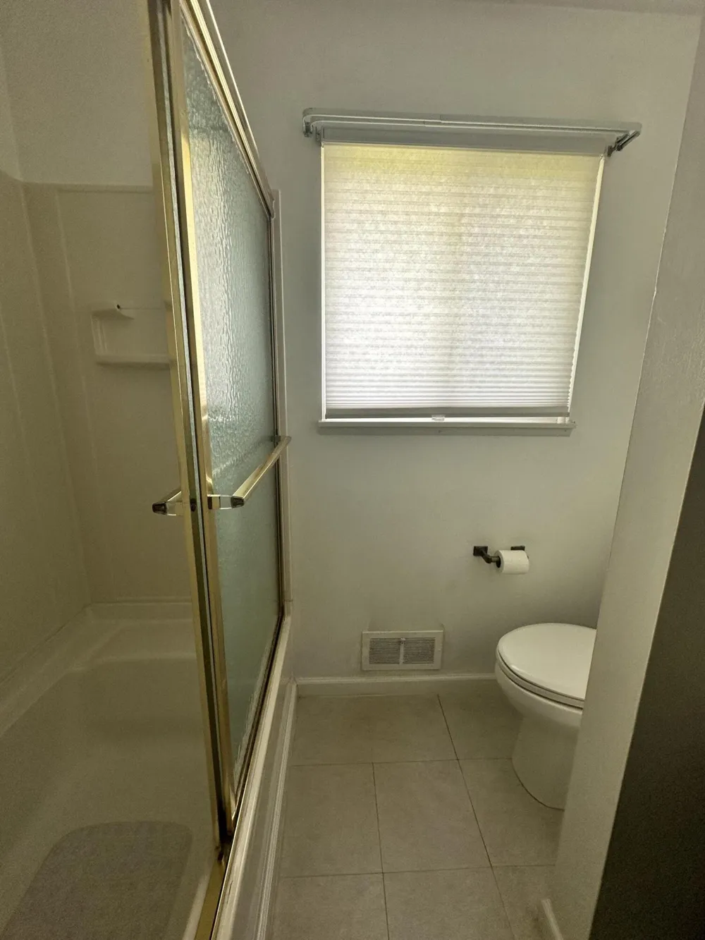 5168 Woodcliff Drive Flint, MI 48504
