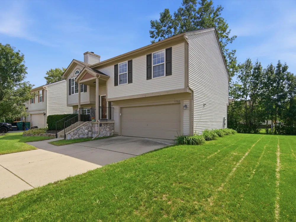 7752 Bay Tree Drive Ypsilanti, MI 48197