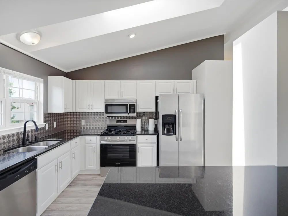 7752 Bay Tree Drive Ypsilanti, MI 48197