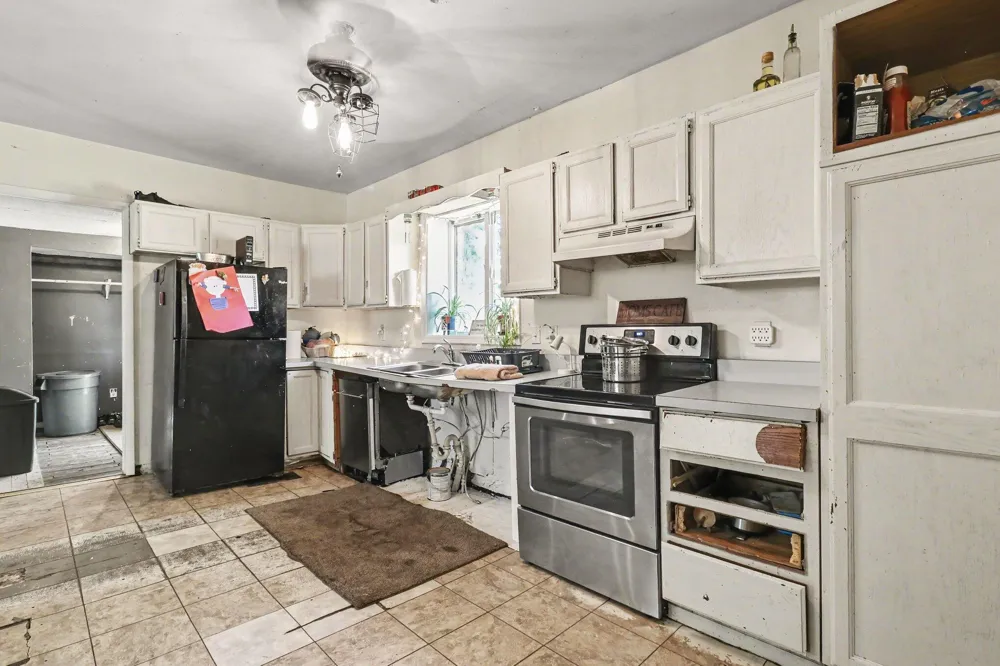 340 E Main Street Hudson, MI 49247