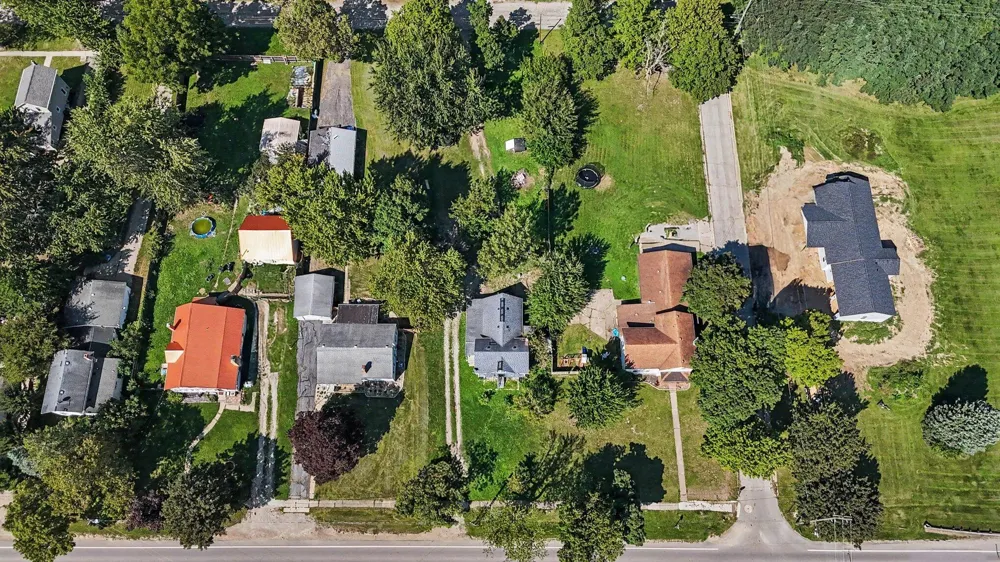 340 E Main Street Hudson, MI 49247
