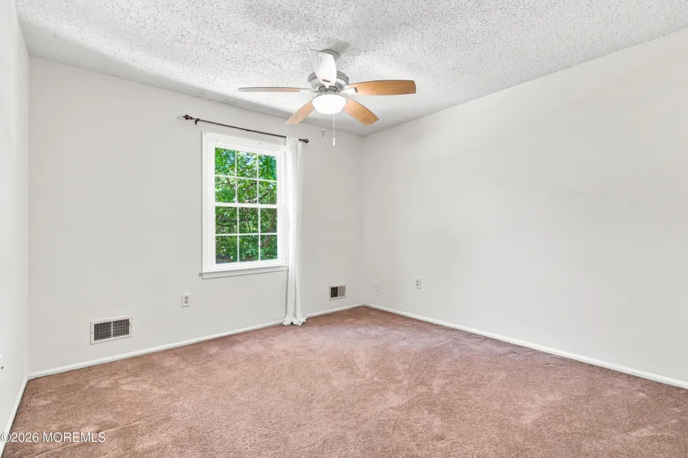 974 Columbus Drive Brick, NJ 08724