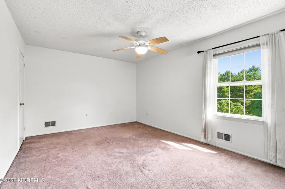 974 Columbus Drive Brick, NJ 08724