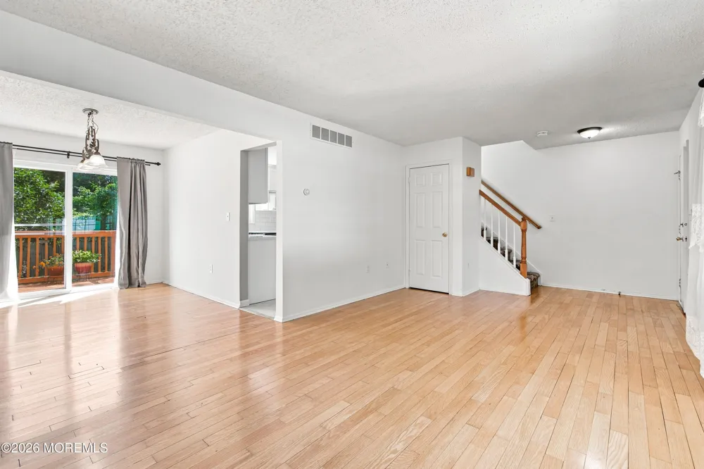 974 Columbus Drive Brick, NJ 08724