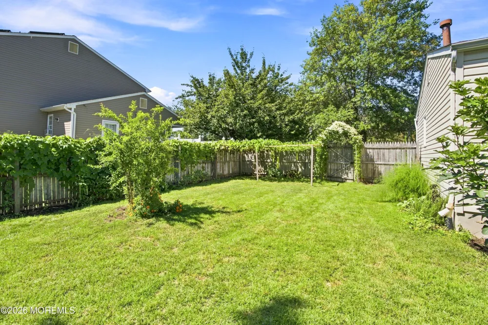 974 Columbus Drive Brick, NJ 08724