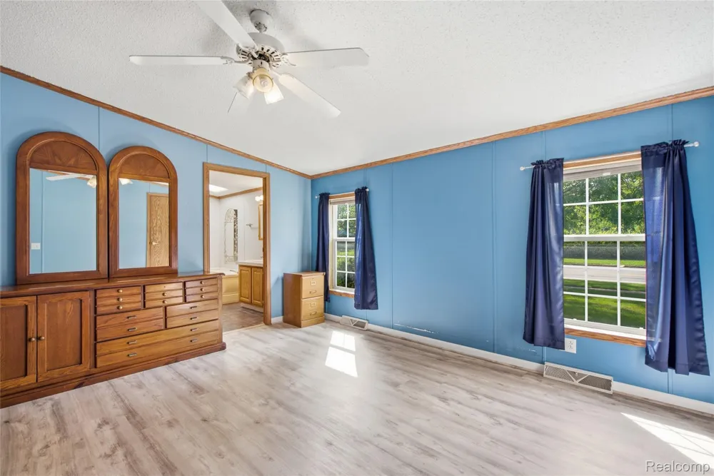 2201 Dutcher Street Flint Charter Township, MI 48532
