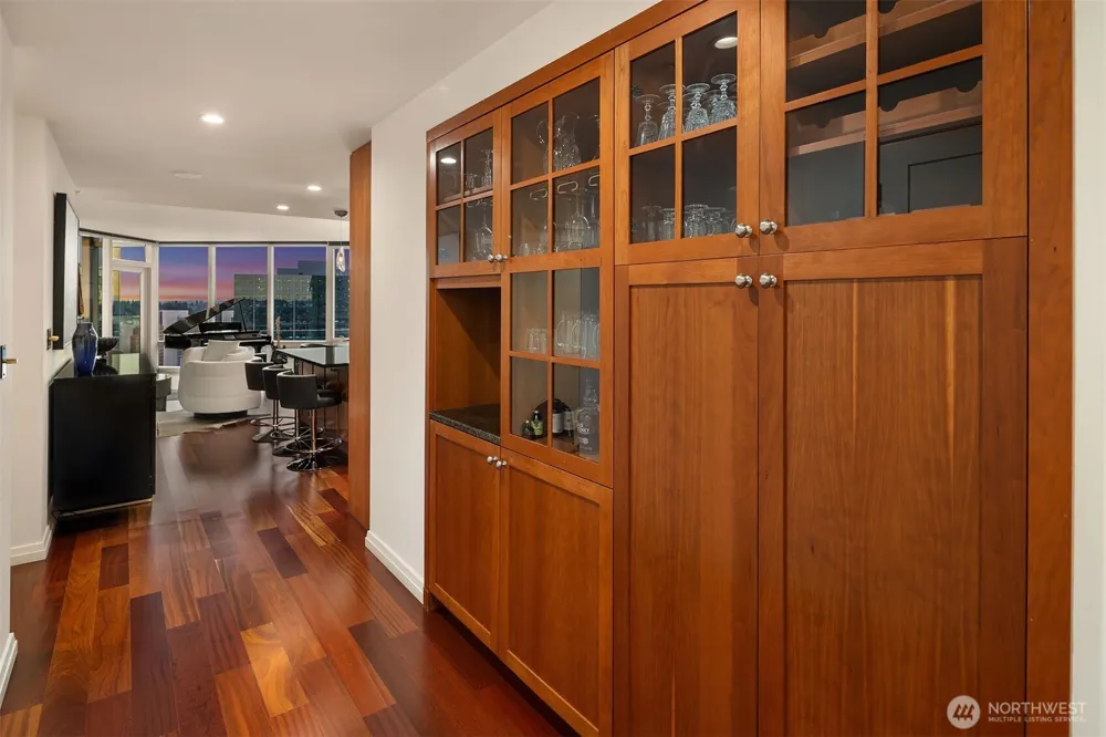 10700 NE 4th Street #3106 Bellevue, WA 98004
