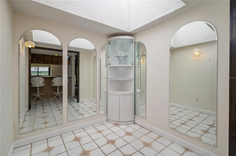 20 NOTTINGHAM WAY Haines City, FL 33844