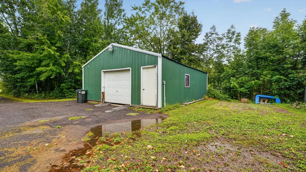 5790 Henriette Road Grasston, MN 55030