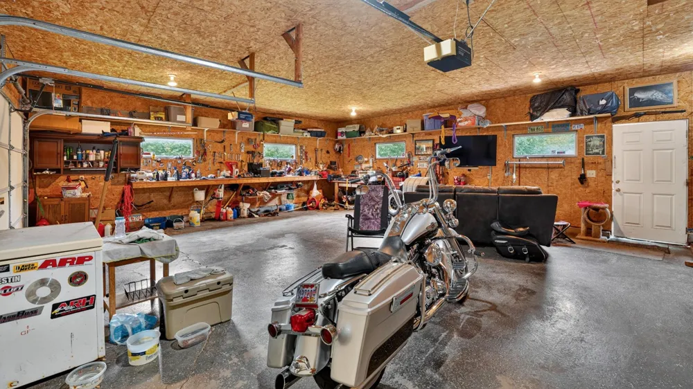5790 Henriette Road Grasston, MN 55030