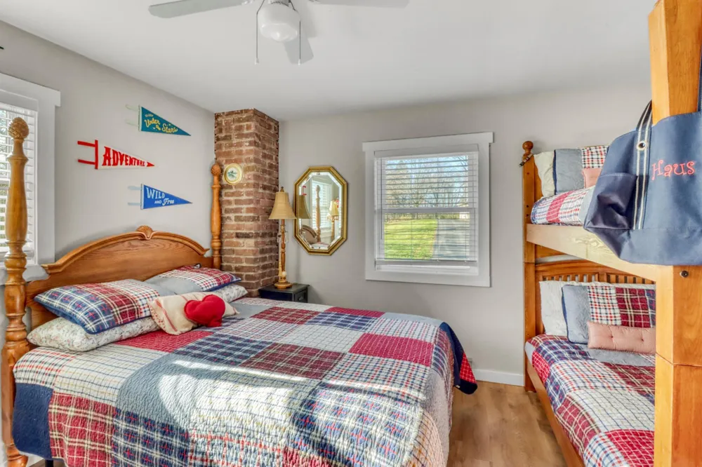 32628 Heilberger Drive Erhard, MN 56534