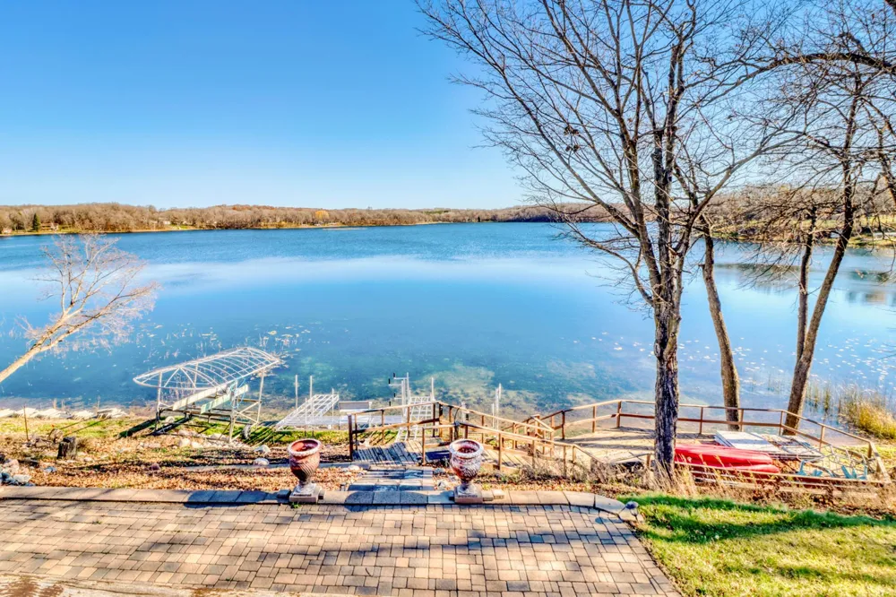 32628 Heilberger Drive Erhard, MN 56534