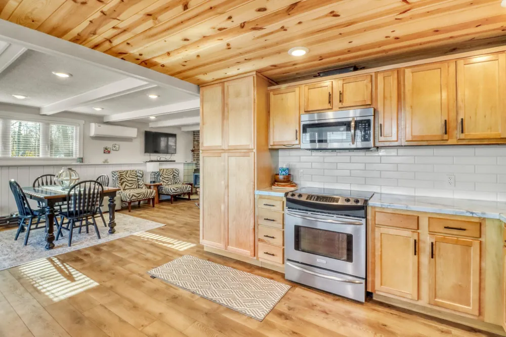 32628 Heilberger Drive Erhard, MN 56534