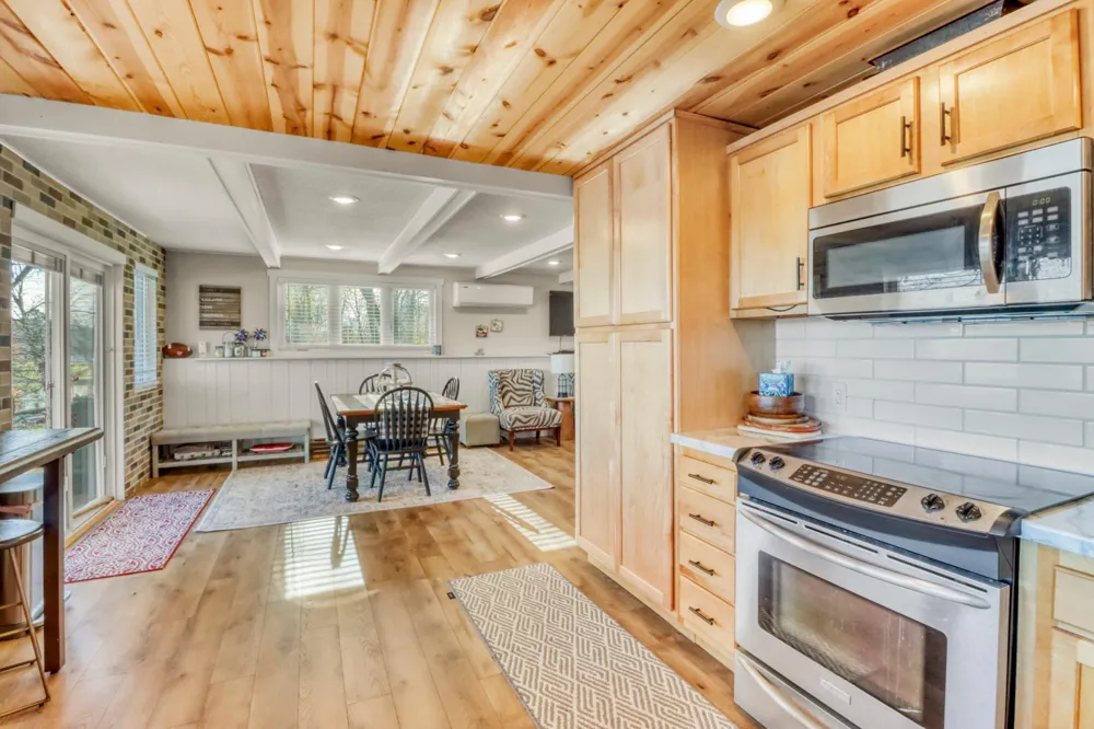 32628 Heilberger Drive Erhard, MN 56534