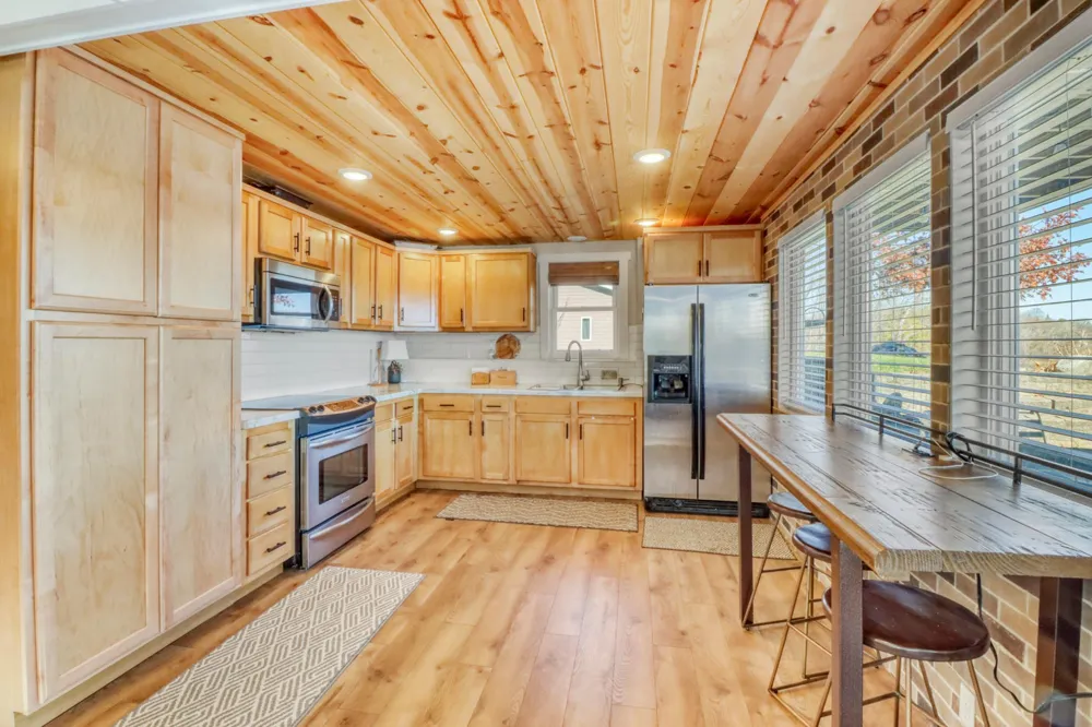 32628 Heilberger Drive Erhard, MN 56534