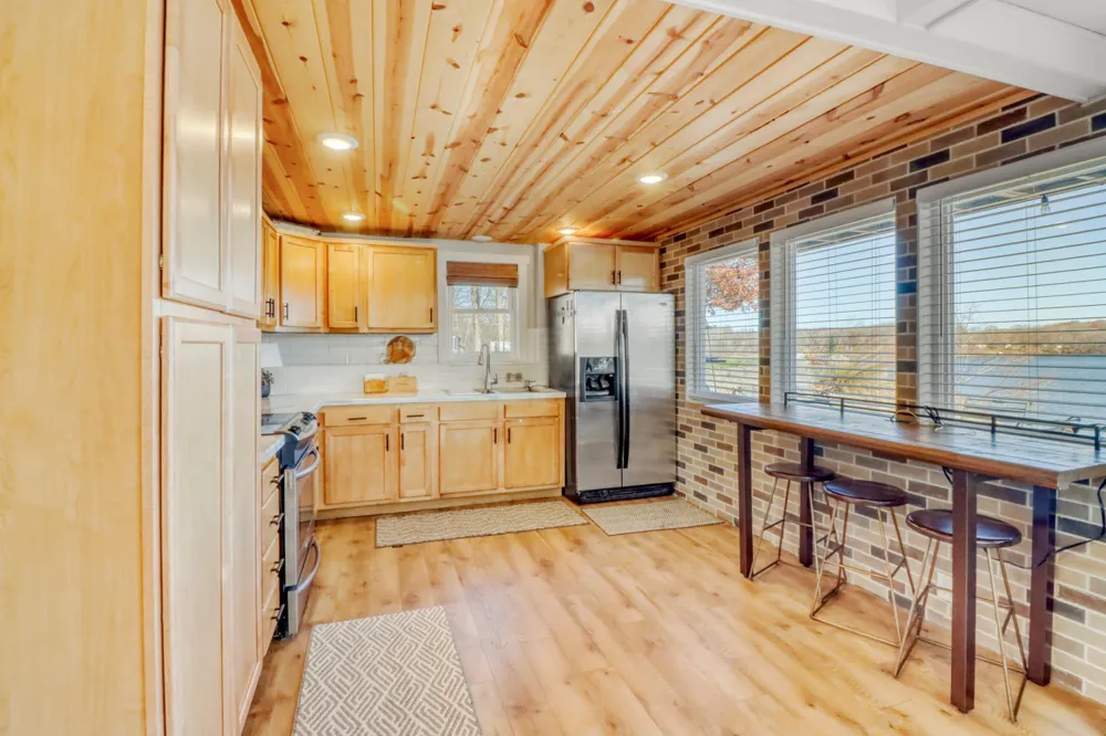 32628 Heilberger Drive Erhard, MN 56534