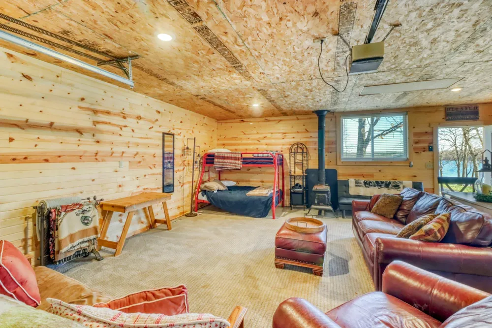 32628 Heilberger Drive Erhard, MN 56534