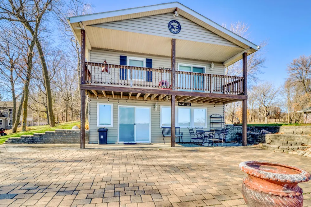 32628 Heilberger Drive Erhard, MN 56534