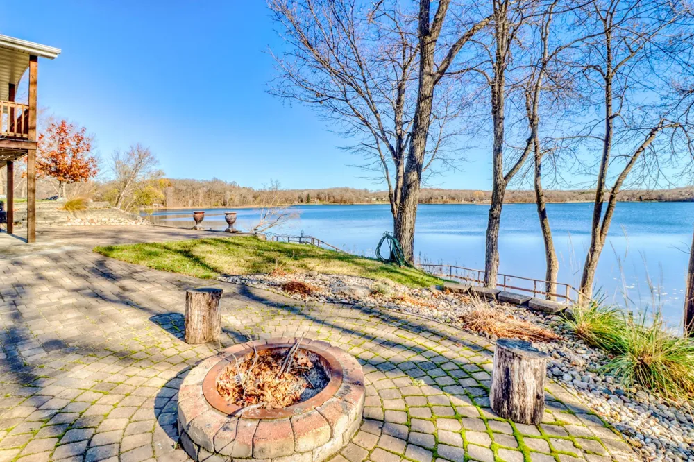 32628 Heilberger Drive Erhard, MN 56534