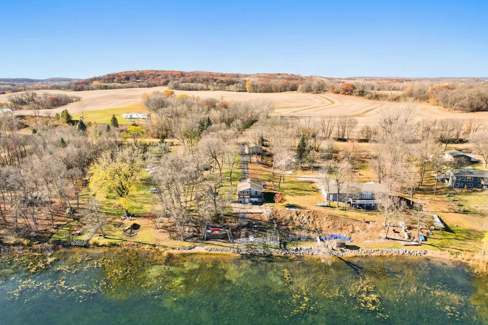 32628 Heilberger Drive Erhard, MN 56534