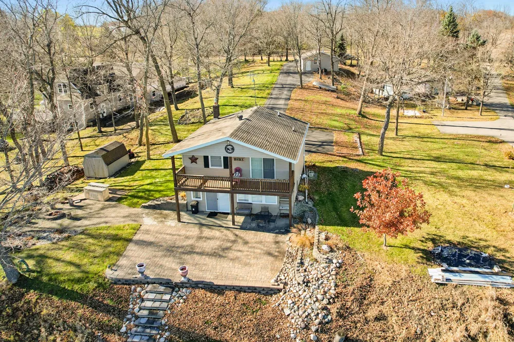 32628 Heilberger Drive Erhard, MN 56534