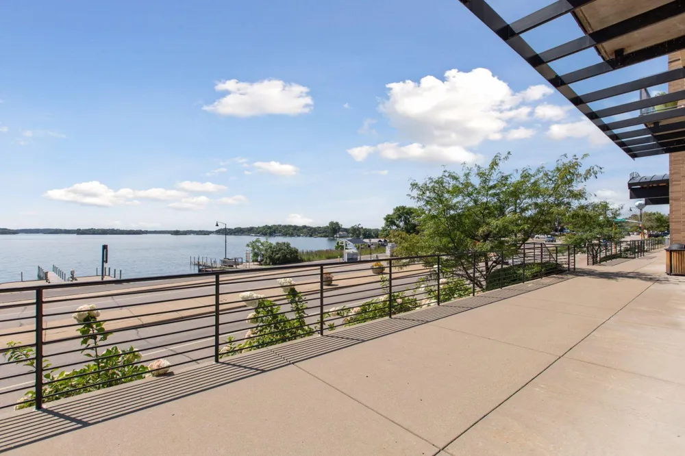 4100 Shoreline Drive #S204 Spring Park, MN 55384