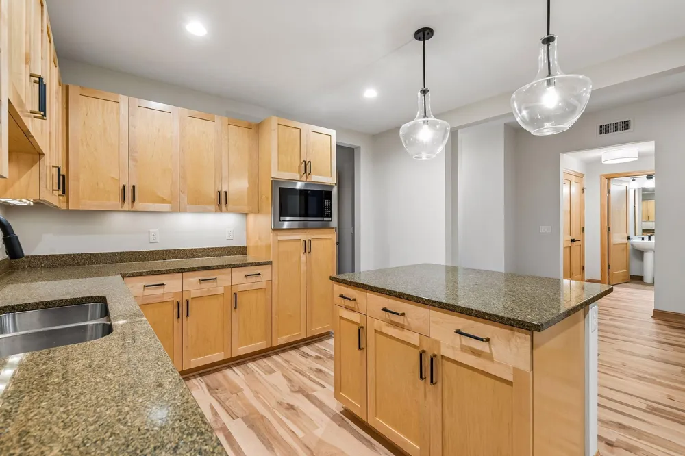 4100 Shoreline Drive #S204 Spring Park, MN 55384