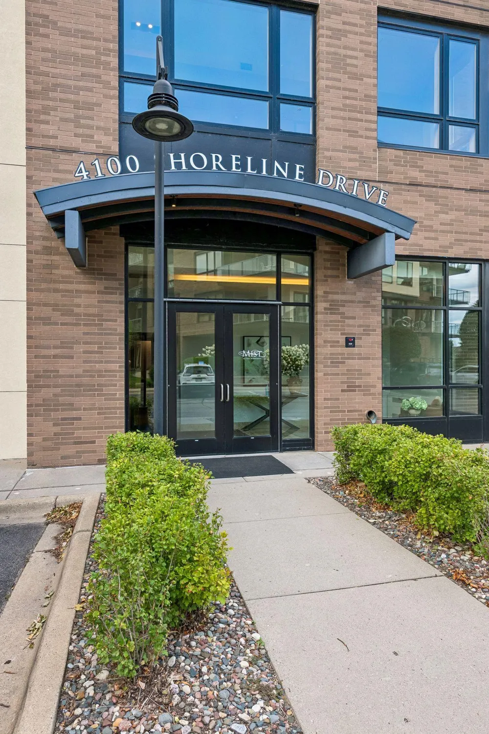 4100 Shoreline Drive #S204 Spring Park, MN 55384