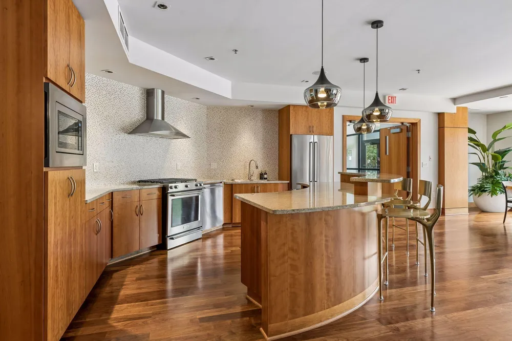 4100 Shoreline Drive #S204 Spring Park, MN 55384