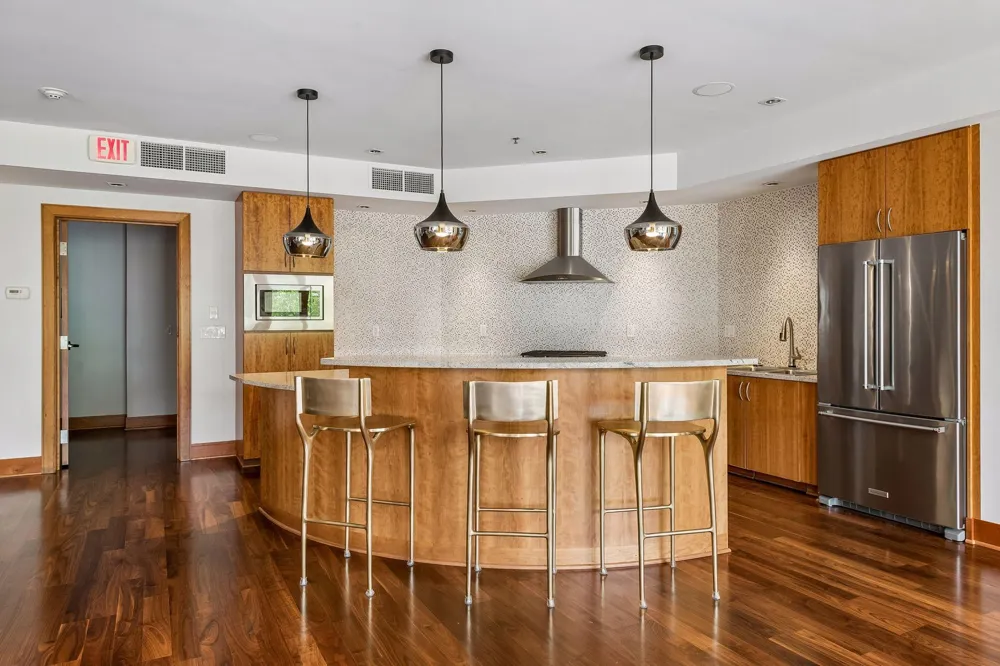 4100 Shoreline Drive #S204 Spring Park, MN 55384