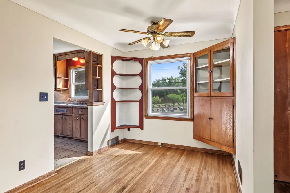 3004 Bellaire Avenue Maplewood, MN 55109